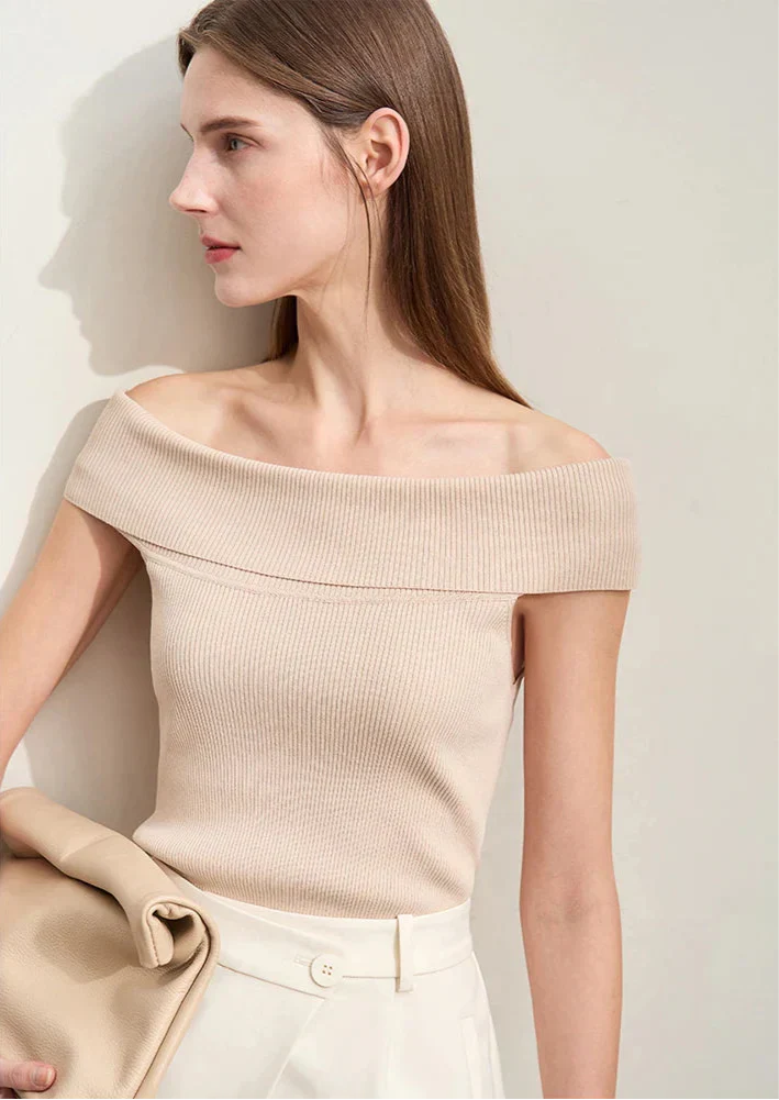 Leonilda | Off-Shoulder Top in Fijn Geribd Breisel