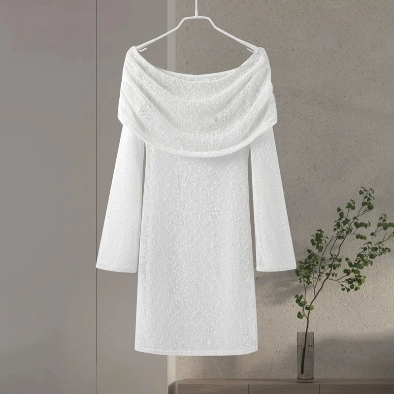 Theressa | Off-Shoulder Mini-Jurk met Verleidelijke Textuur
