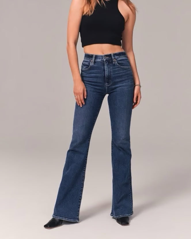 REFLEY ESSENTIALS FLAIRED JEANS